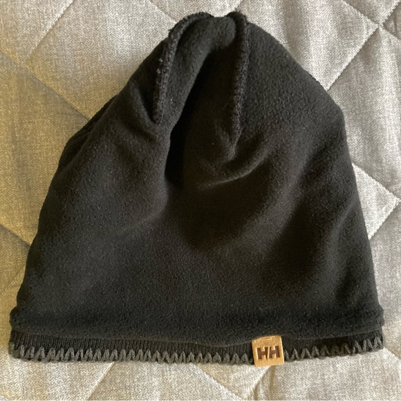Black Helly Hansen Mountain Fleece Lined Unisex Beanie Winter Hat Toque - Picture 5 of 8